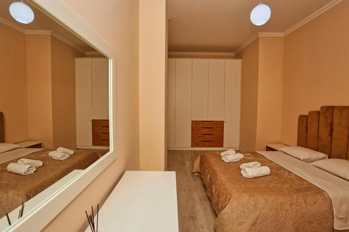 Luxury Apartment Square 21Tirana 0*, Tirana Albania
