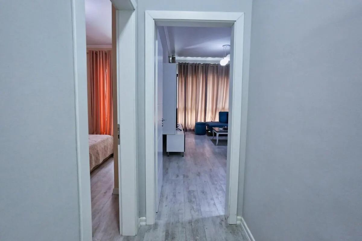 Luxury Apartment Square 21Tirana