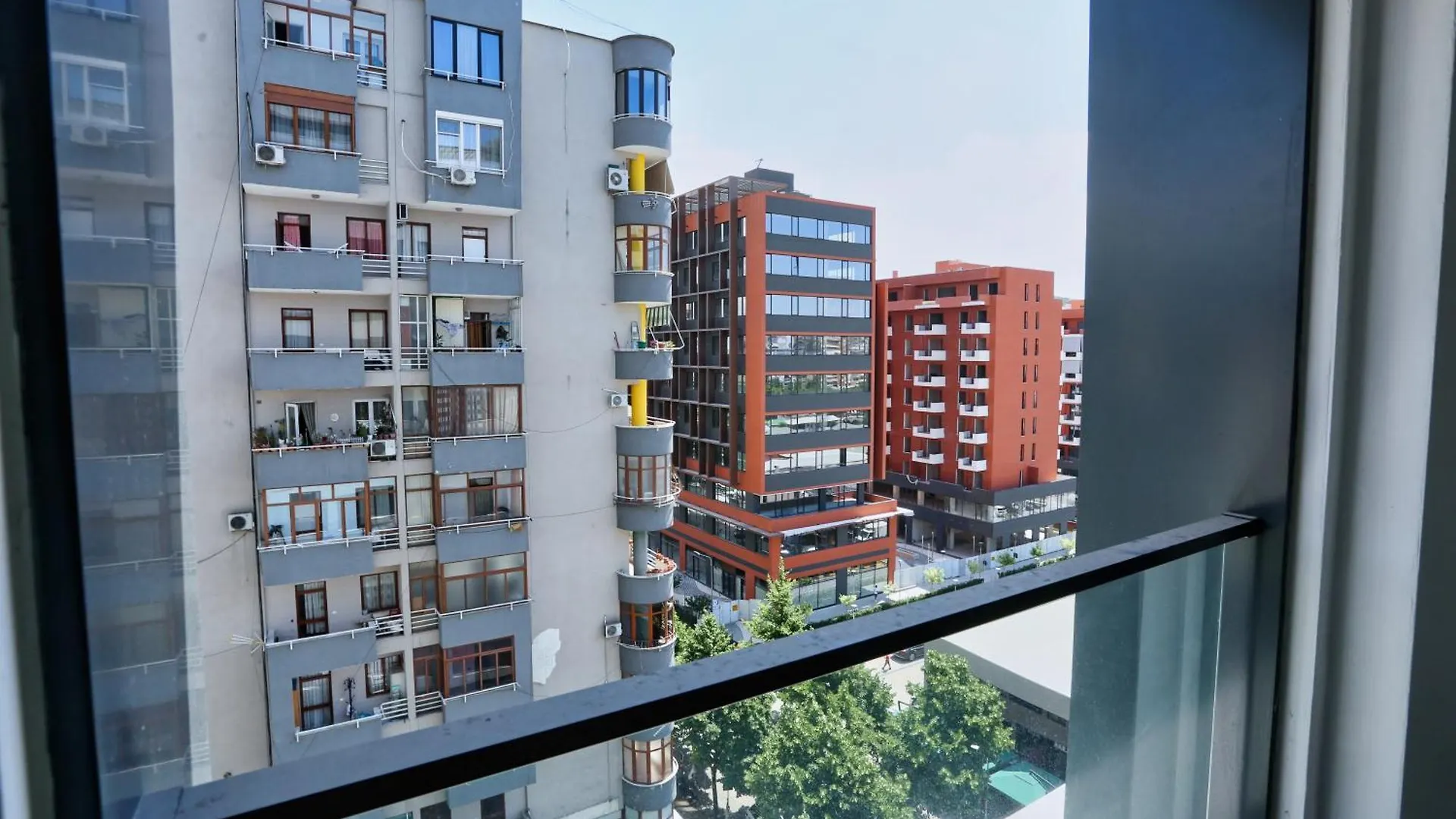 Luxury Apartment Square 21Tirana