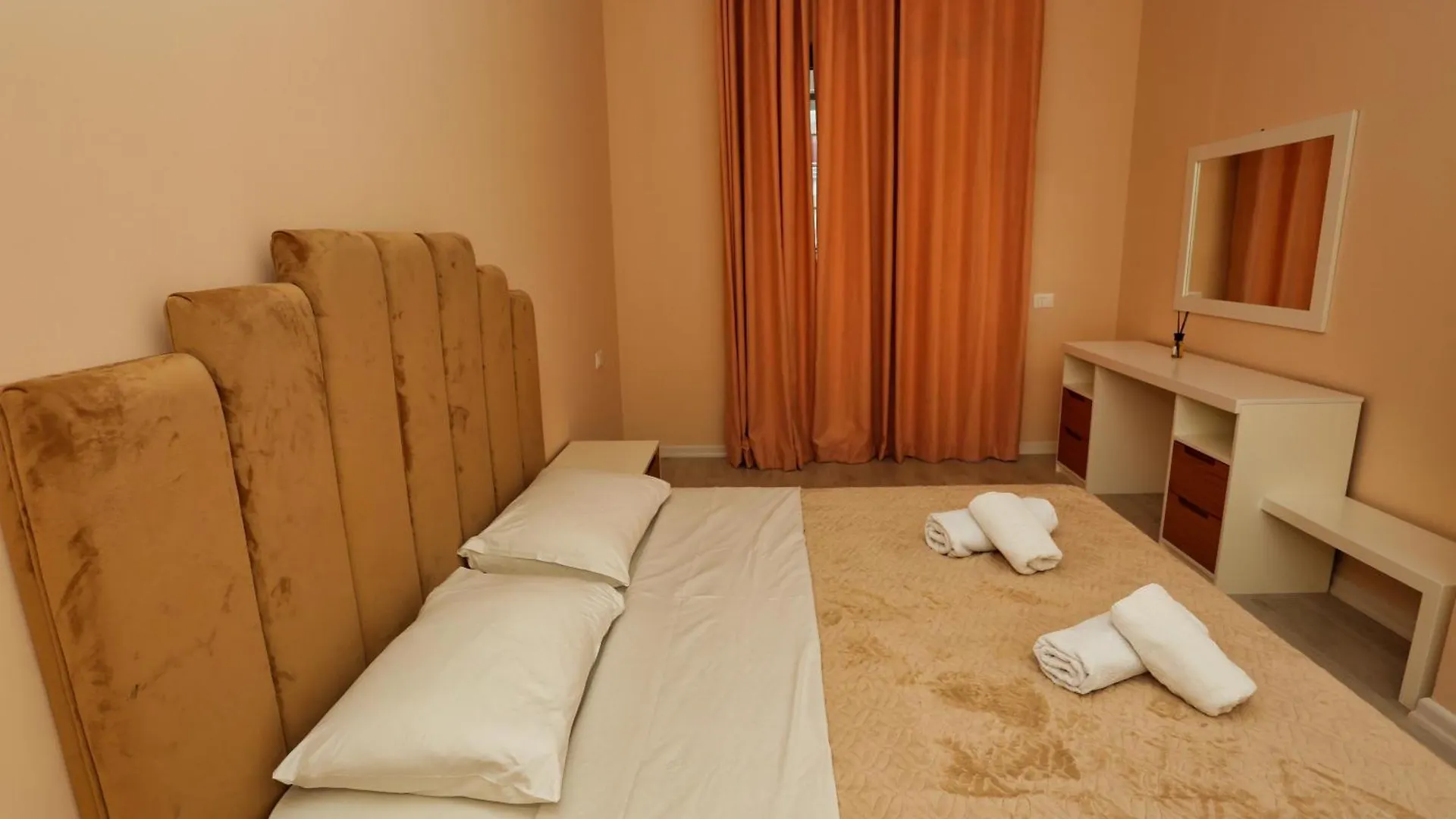Luxury Apartment Square 21Tirana